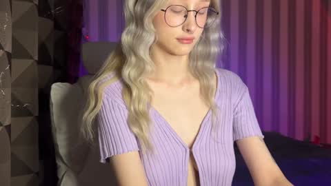 Snapshot of mayvi_cold chatting on 30, 1, 2025 mayvi_cold online show from 30, 1, 2025