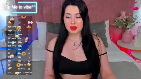 MayaLevi online show from 6, 10, 2025