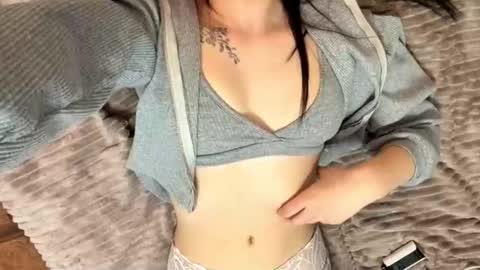 Adel online show from 22, 12, 2025