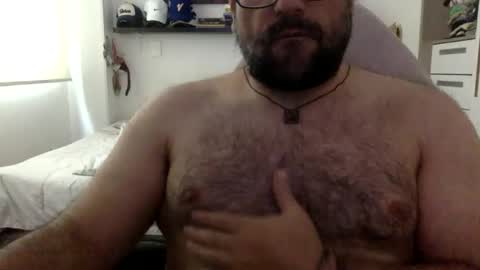 Snapshot of mbotve chatting on 27, 4, 2026 VzlaMan online show from 27, 4, 2026