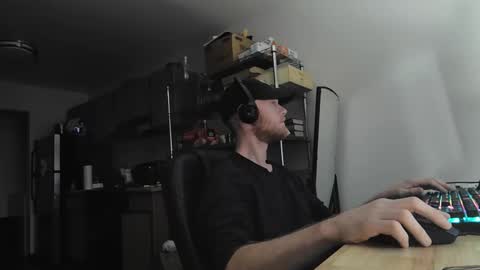 mcchoopyy online show from 28, 9, 2025