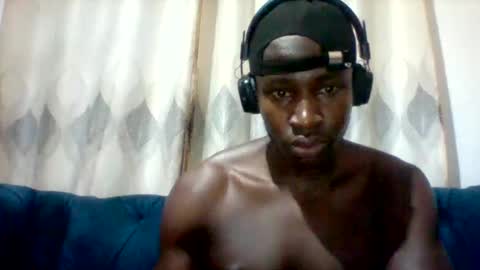 Snapshot of mclntz_bbc chatting on 21, 4, 2026 mclntz_bbc online show from 21, 4, 2026