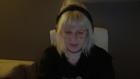 Snapshot of me1roze chatting on 23, 5, 2026 Roze online show from 23, 5, 2026
