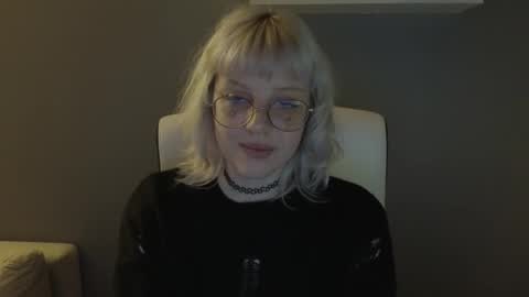 Snapshot of me1roze chatting on 31, 5, 2026 Roze online show from 31, 5, 2026
