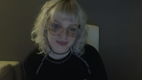 Snapshot of me1roze chatting on 3, 6, 2026 Roze online show from 3, 6, 2026