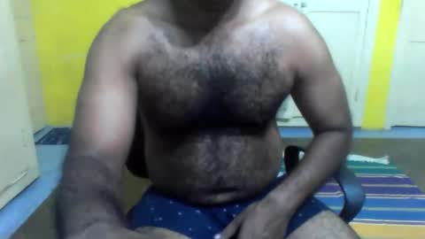 Snapshot of me_hai12 chatting on 11, 10, 2025 me_hai12 online show from 11, 10, 2025