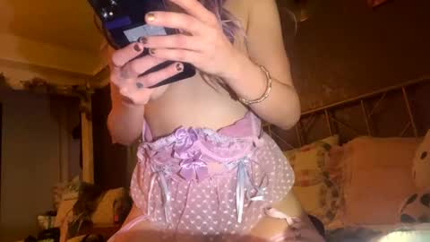 meadowmoon3 online show from 25, 9, 2025