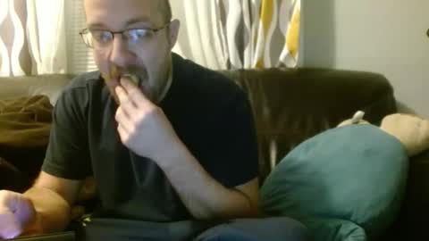 Snapshot of meatinyourgrill chatting on 3, 2, 2026 meatinyourgrill online show from 3, 2, 2026