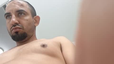 Snapshot of mechanix88 chatting on 27, 10, 2025 Bruh online show from 27, 10, 2025