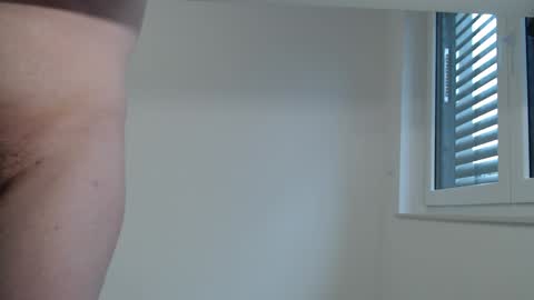 Snapshot of mediano123 chatting on 7, 1, 2025 mediano123 online show from 7, 1, 2025
