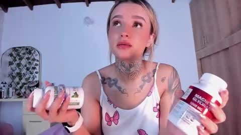 Snapshot of medussa13 chatting on 7, 7, 2026 medussa13 online show from 7, 7, 2026
