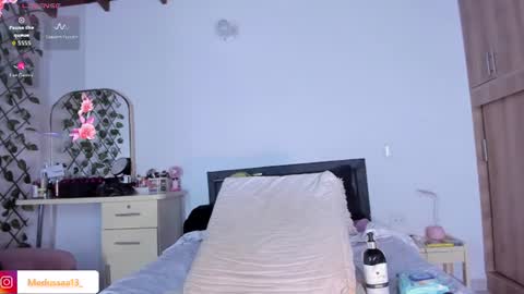 Snapshot of medussa13 chatting on 13, 7, 2026 medussa13 online show from 13, 7, 2026