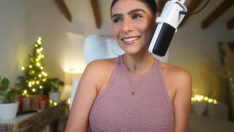 Andrea  online show from 20, 12, 2024