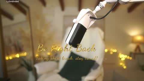 Andrea  online show from 10, 3, 2025