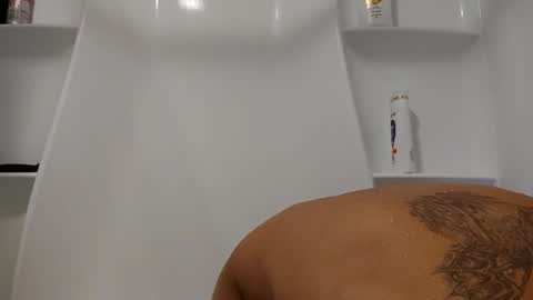 Snapshot of megamanxxx90 chatting on 17, 10, 2025 MegamanXXX online show from 17, 10, 2025