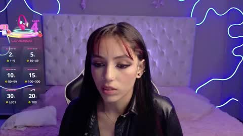 Megan  online show from 25, 11, 2025