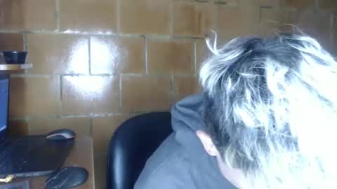Snapshot of megan_coop3r_ chatting on 20, 4, 2026 Megan and sophi online show from 20, 4, 2026