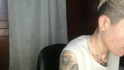 Snapshot of megan_coop3r_ chatting on 18, 5, 2026 Megan and sophi online show from 18, 5, 2026