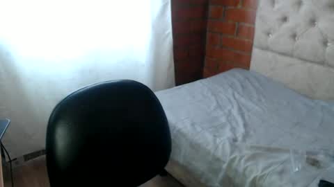 Snapshot of megan_coop3r_ chatting on 2, 7, 2026 Megan and sophi online show from 2, 7, 2026