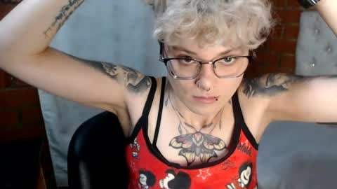Snapshot of megan_coop3r_ chatting on 26, 7, 2026 Megan and sophi online show from 26, 7, 2026