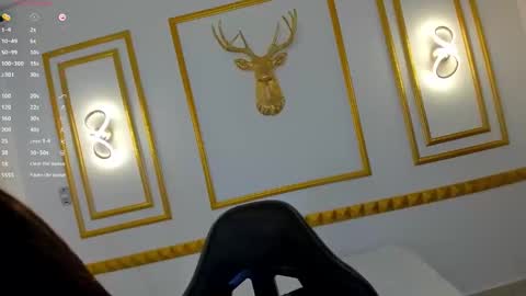 MEGAN COOPER online show from 12, 11, 2025