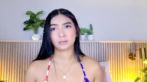 Snapshot of megan_cruzgb chatting on 18, 6, 2026 Carolina Paez online show from 18, 6, 2026