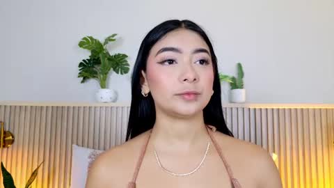 Snapshot of megan_cruzgb chatting on 6, 7, 2026 Carolina Paez online show from 6, 7, 2026
