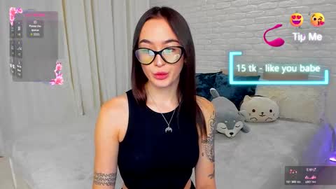 Megan Cuddly online show from 18, 11, 2025