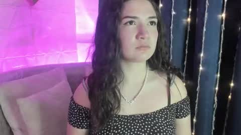 Snapshot of megan_devon chatting on 13, 3, 2026 online show from 13, 3, 2026