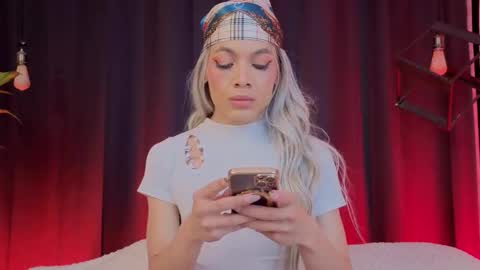 megan do santos online show from 22, 10, 2025