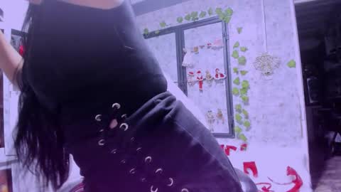 megan grace 20 online show from 17, 12, 2024