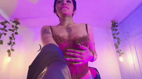 megan_hottts online show from 12, 1, 2026