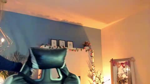    online show from 1, 3, 2026