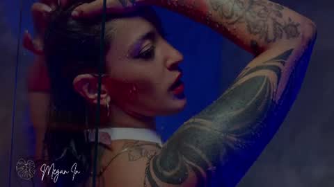 Snapshot of megan_inked_ chatting on 11, 7, 2026 online show from 11, 7, 2026