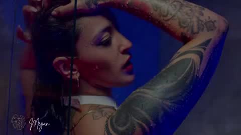 Snapshot of megan_inked_ chatting on 19, 7, 2026 online show from 19, 7, 2026