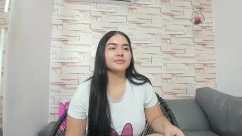 Snapshot of megan_jenner18_ chatting on 12, 7, 2026 megan_jenner18_ online show from 12, 7, 2026