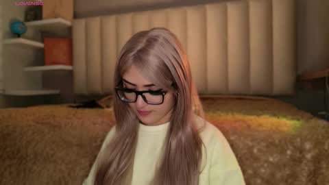 Snapshot of megan_moore__ chatting on 20, 2, 2026 online show from 20, 2, 2026