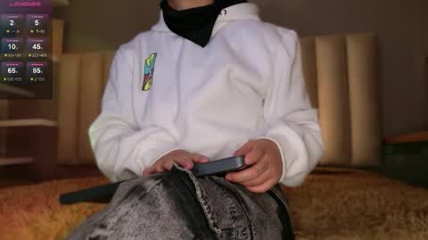 Snapshot of megan_moore__ chatting on 28, 2, 2026 online show from 28, 2, 2026