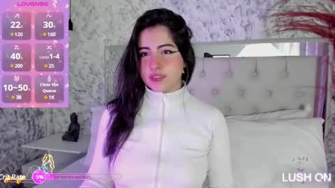 Snapshot of megan_rossee1 chatting on 24, 12, 2024 MEGAN online show from 24, 12, 2024
