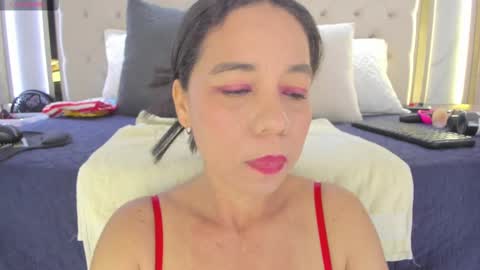 Snapshot of megan_rous2 chatting on 13, 2, 2025 megan online show from 13, 2, 2025