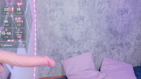 Megan online show from 25, 10, 2025