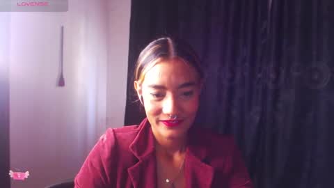Snapshot of meganadriels96 chatting on 20, 12, 2024 M E G A N online show from 20, 12, 2024