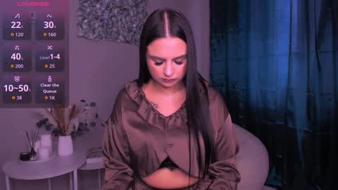 Meganberry online show from 24, 10, 2025