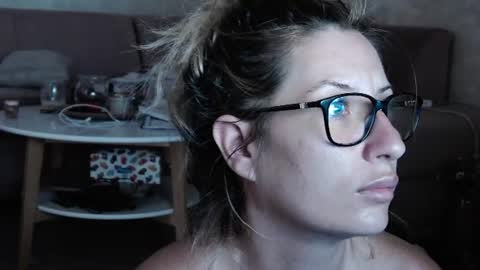 Snapshot of meganblazex chatting on 4, 8, 2026 Megan online show from 4, 8, 2026