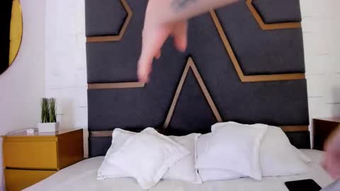 Megan Hofman online show from 18, 10, 2025