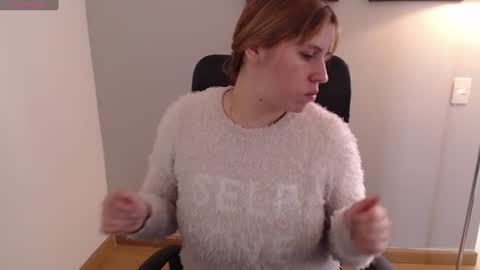 Snapshot of meganlk chatting on 9, 7, 2026 MEGAN online show from 9, 7, 2026
