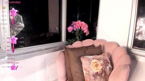 Snapshot of megann__sweet chatting on 7, 1, 2025 Mara online show from 7, 1, 2025