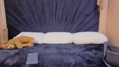 Megan online show from 27, 7, 2026