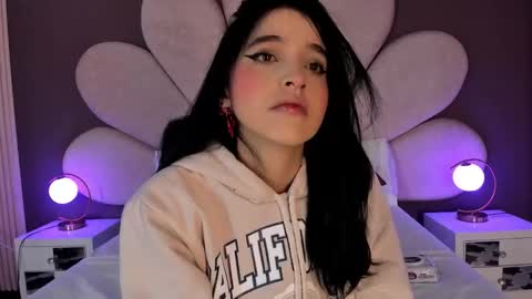 Snapshot of meganr_ chatting on 26, 2, 2026 Megan online show from 26, 2, 2026