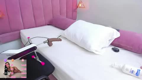 Megan  online show from 22, 12, 2025